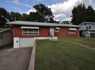 2520 N Franklin Ave, Springfield, MO 65803