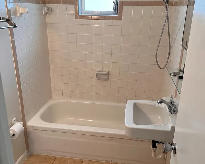 919 19th Ave N #4 — Photo 7