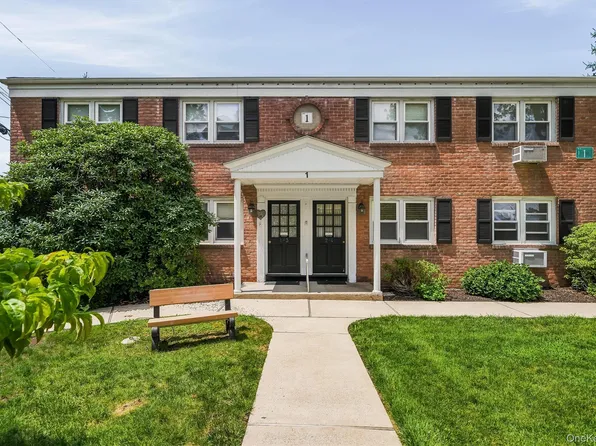 1 Normandy Village #1, Nanuet, NY 10954