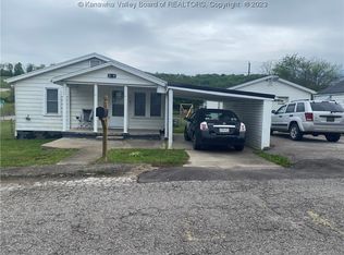 519 Jefferson St W, Saint Albans, WV 25177