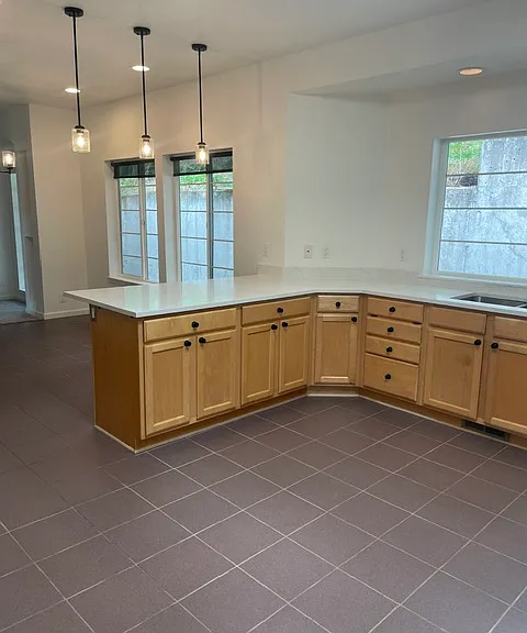 2709 Hallmark Ln — Photo 21