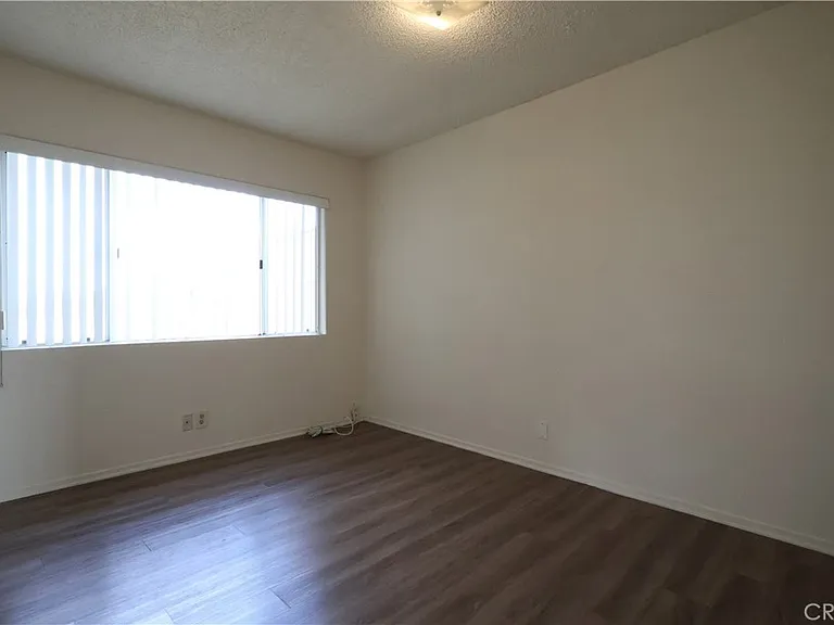 4904 Ithaca Ave #5 — Photo 18