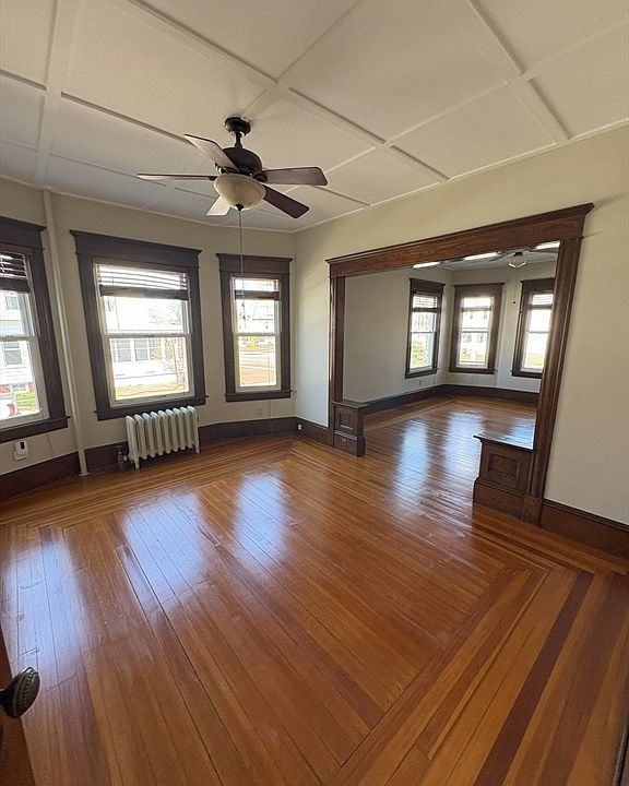 1st image of 356 Springfield St #1