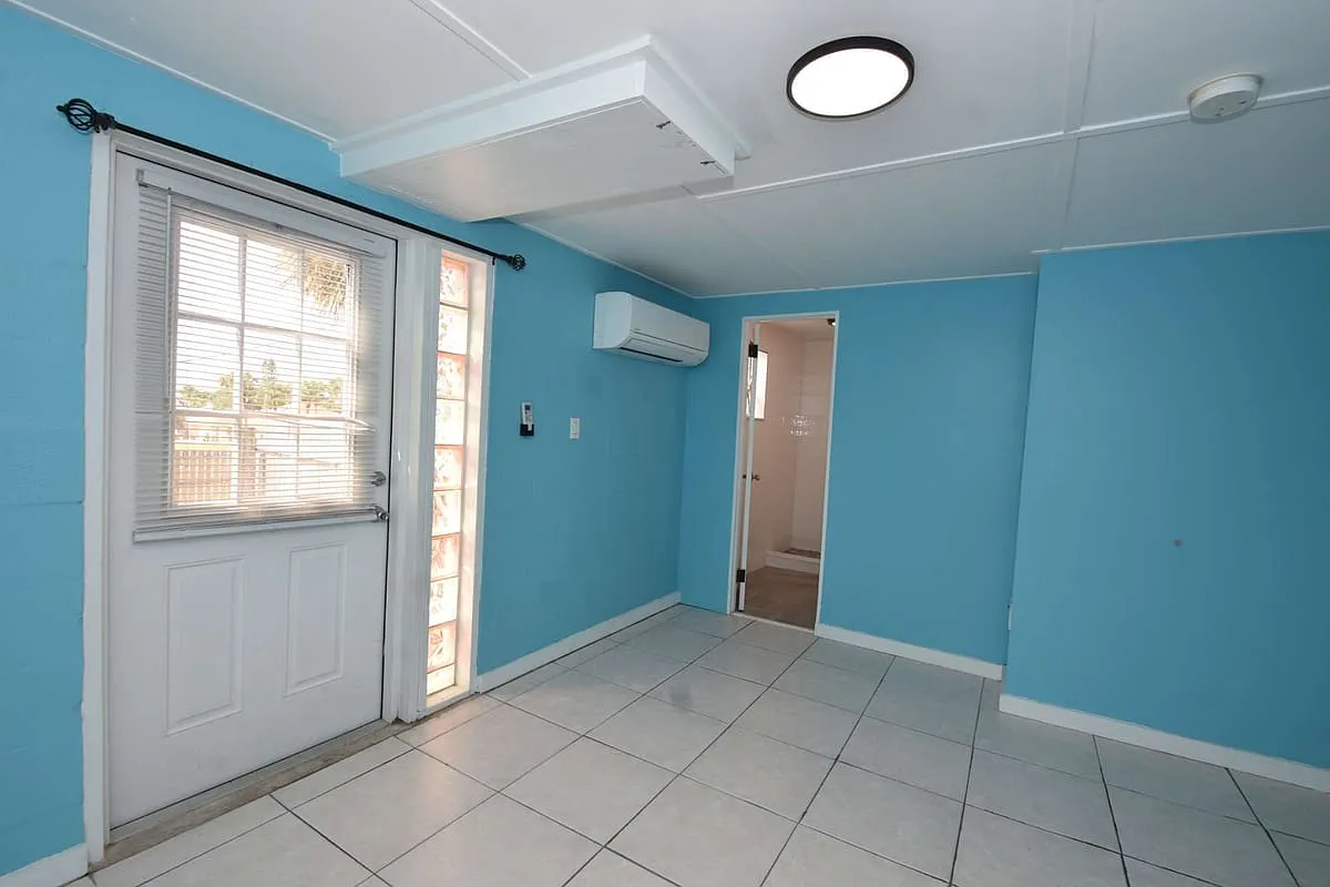511 North Central Avenue — Photo 3