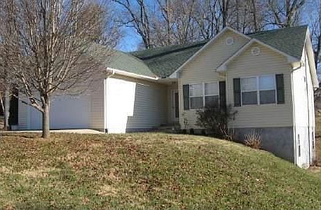 1st image of 89 Deerfield Dr