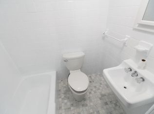 377 Maverick St #1K, Boston, MA 02128