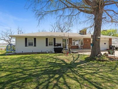 108 Sunrise Ct, Ozawkie, KS, 66070