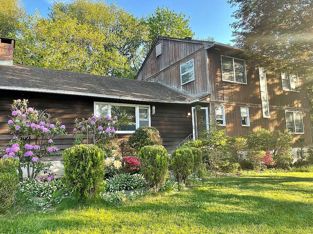 29 Wendt Ln photo 1