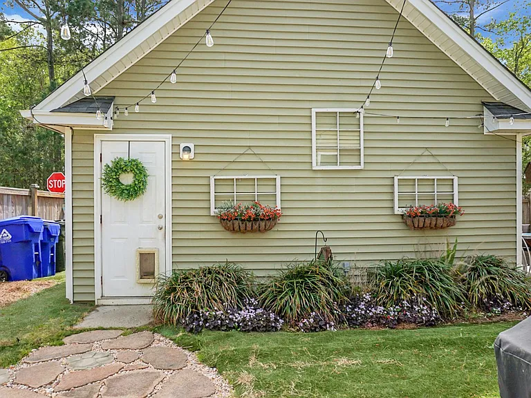 1165 Updyke Dr — Photo 53