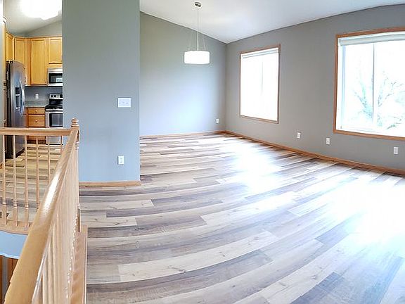 Living dining