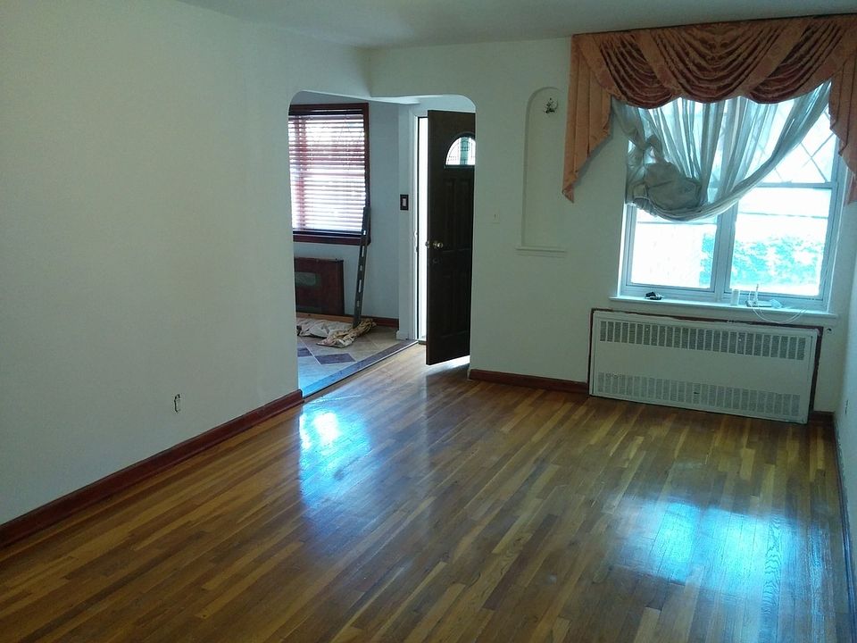 1st image of 1119 E 83rd St #1