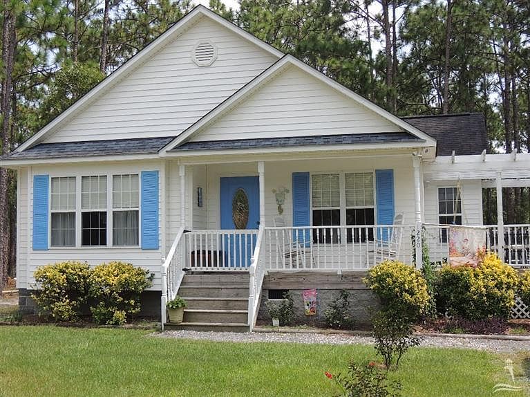 1st image of 1220 LONGLEAF