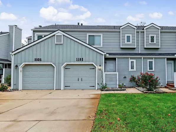 1103 N Lakewind St, Wichita, KS 67212
