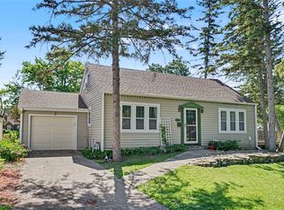 2721 48th Pl, Des Moines, IA 50310