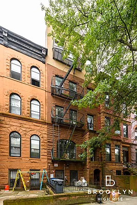 Rented by Brooklyn High Rise LLC | media 9