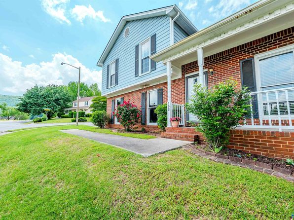 168 Hollington Dr NE, Huntsville, AL 35811