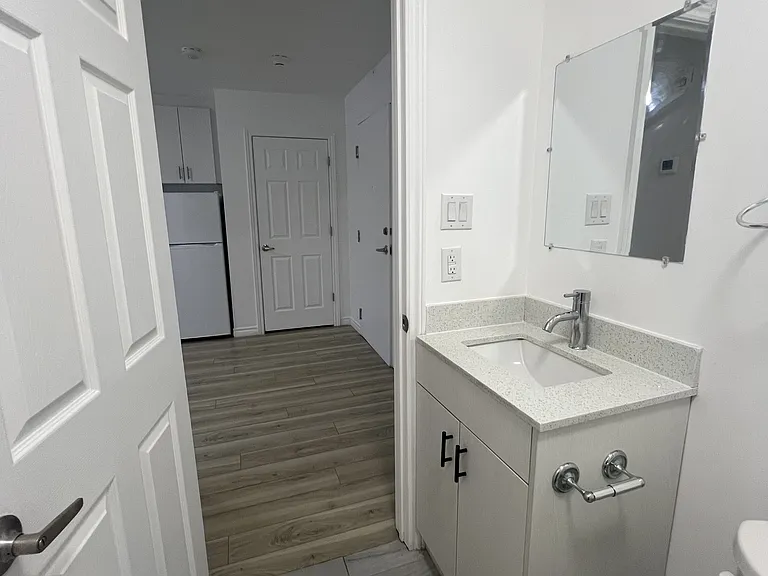 630 Cummings Ave — Photo 194