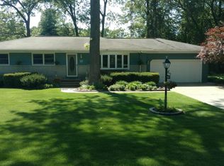 1889 Riegler Rd, Muskegon, MI 49445