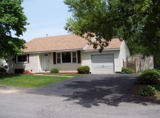 2 Austin Ave, Latham, NY 12110