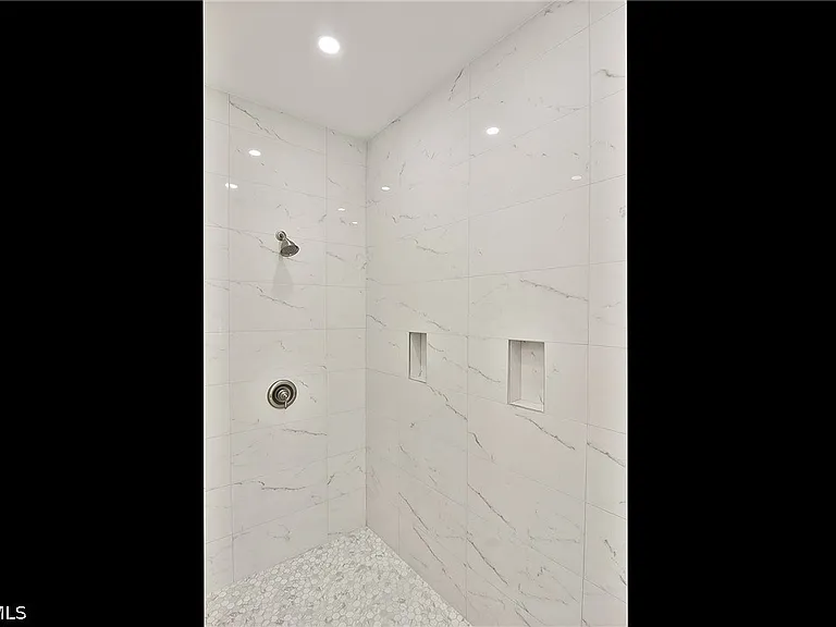 3034 Price Ave — Photo 17