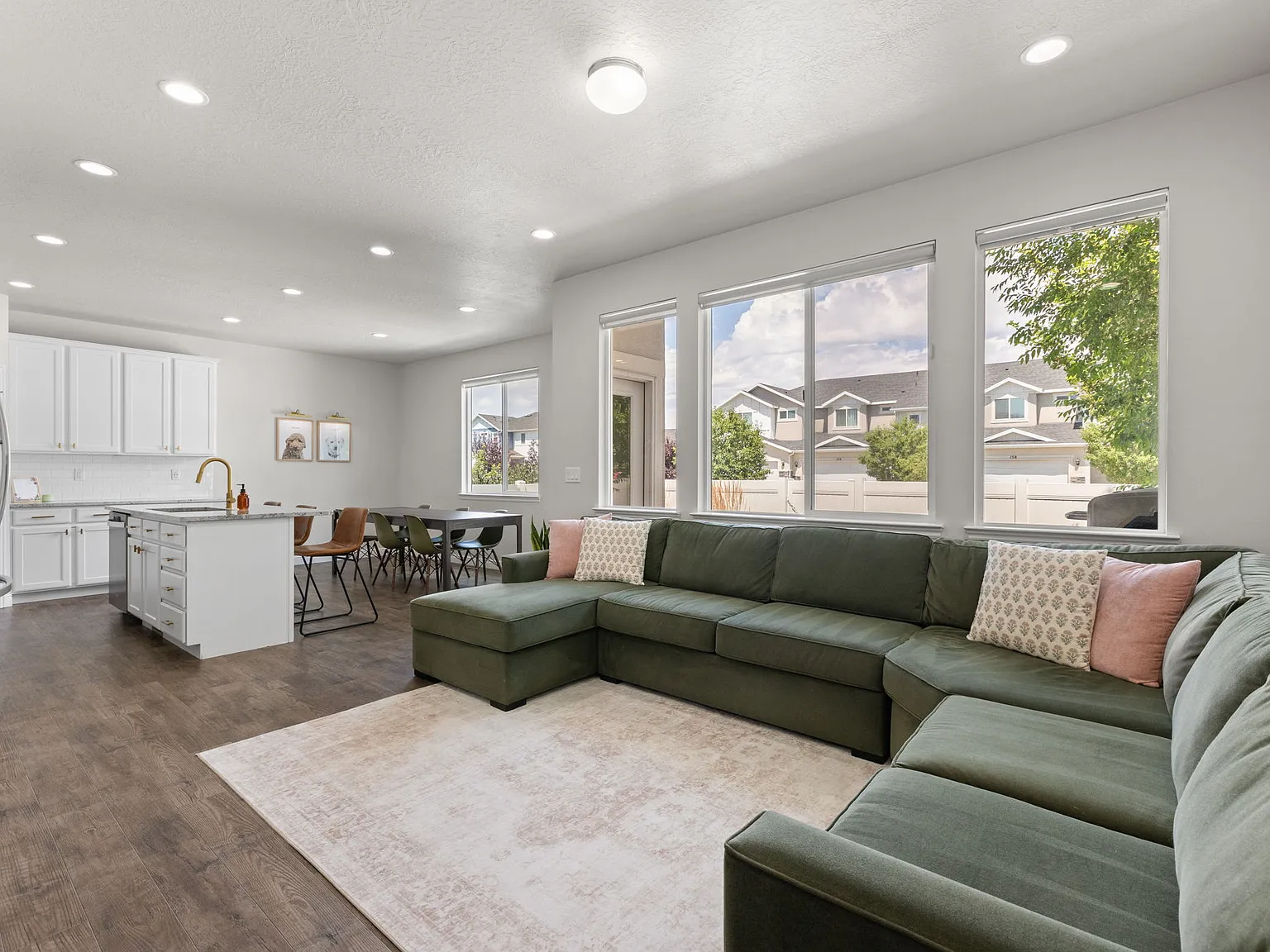 146 N 450 W — Photo 4