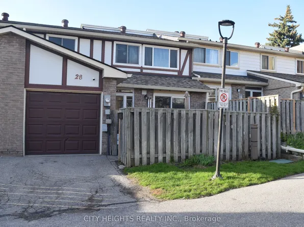 28 Fern Ave, Toronto, ON M6R 1K1