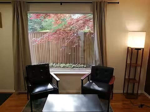 4th image of 19326 5th Ave NE