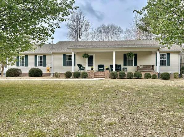 2590 Wayside Rd, Manchester, TN 37355