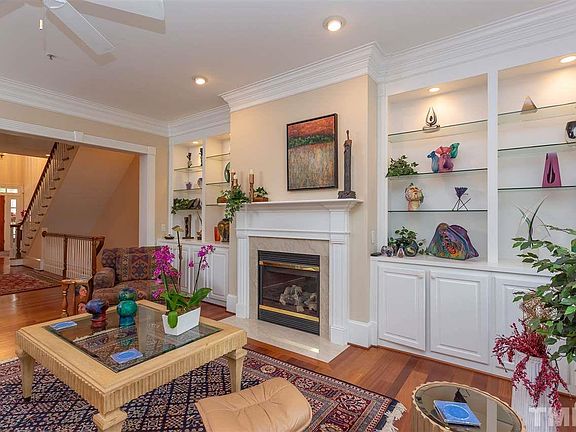 5th image of 216 Oval Park Pl
