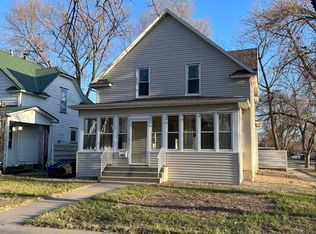 601 E 6th Ave, Mitchell, SD 57301