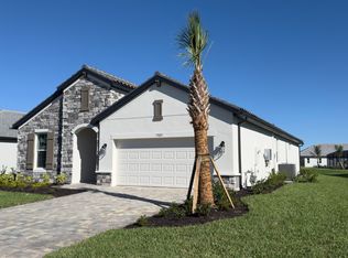 17025 Savory Mist Cir, Lakewood Ranch, FL 34211