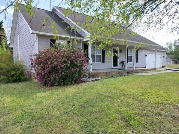 103 Kingsberry Ct, Raeford, NC 28376