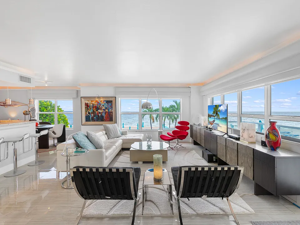 3750 Galt Ocean Dr #101