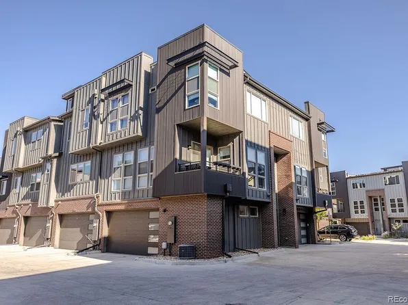 2689 W Bellewood Dr, Littleton, CO 80123