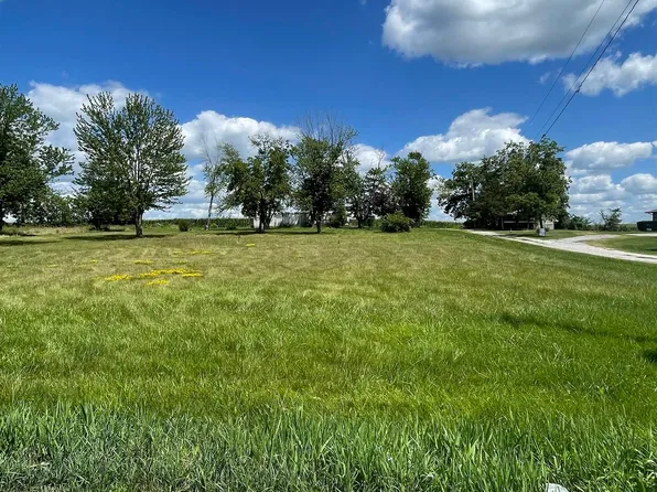 803 E Arnold St, Garden Grove, IA 50103