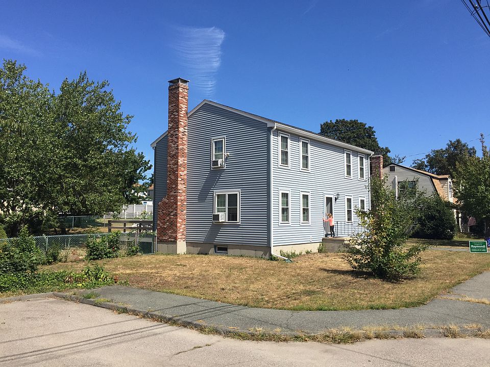 2nd image of 16 Turner St