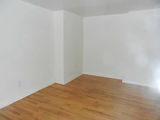 Rented by Lifestyle Realty | media 8