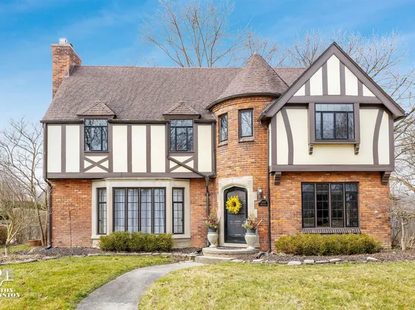 1169 Buckingham Rd, Grosse Pointe Park, MI 48230