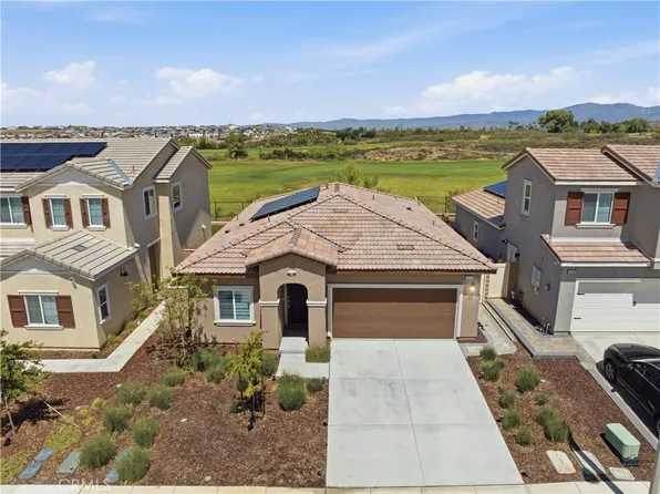 35394 Price St, Beaumont, CA 92223