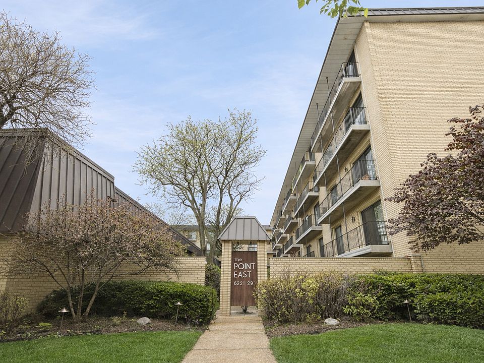 1st image of 6229 N Niagara Ave APT 209