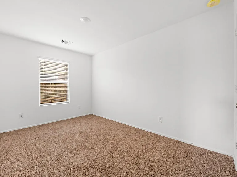 18979 Panzini Dr — Photo 10