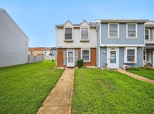 1314 Peabody Dr, Hampton, VA 23666