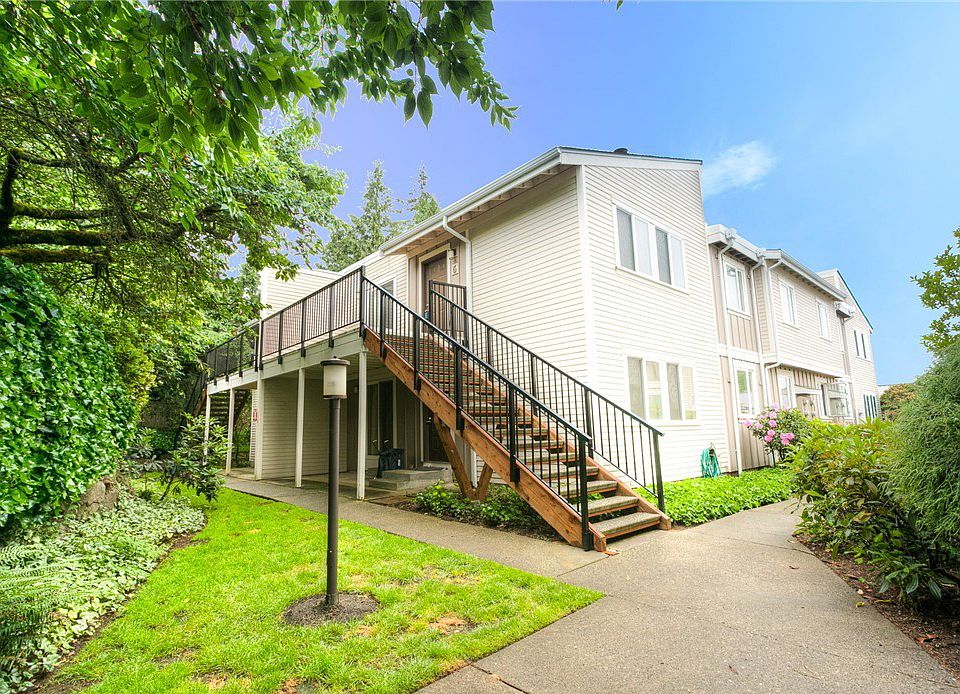 1st image of 12004 Slater Ave NE APT F5