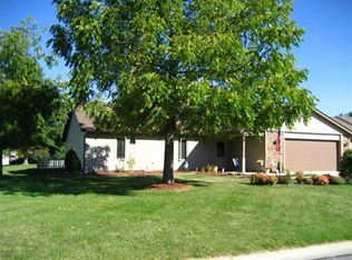 8026 Pebble Creek Pl, Fort Wayne, IN 46835