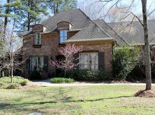 201 Autumn Brook Ct, Madison, MS 39110