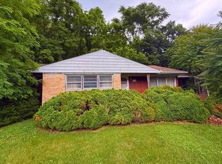 3000 Winterberry Ave, Covington, VA