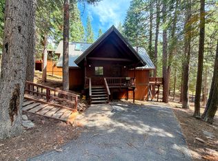 11739 Saint Bernard Dr, Truckee, CA 96161