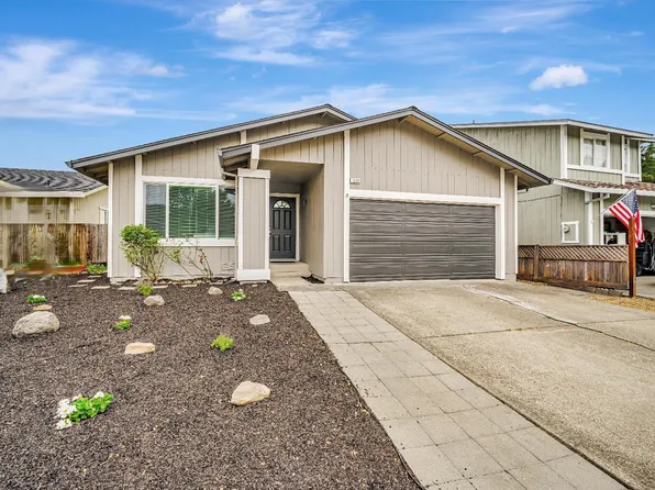 1523 Gary Court, Rohnert Park, CA 94928