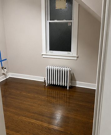 4th image of 4838 S Bishop St #1