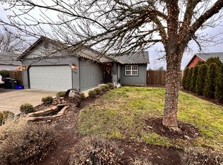 1654 S 59th St, Springfield, OR 97478